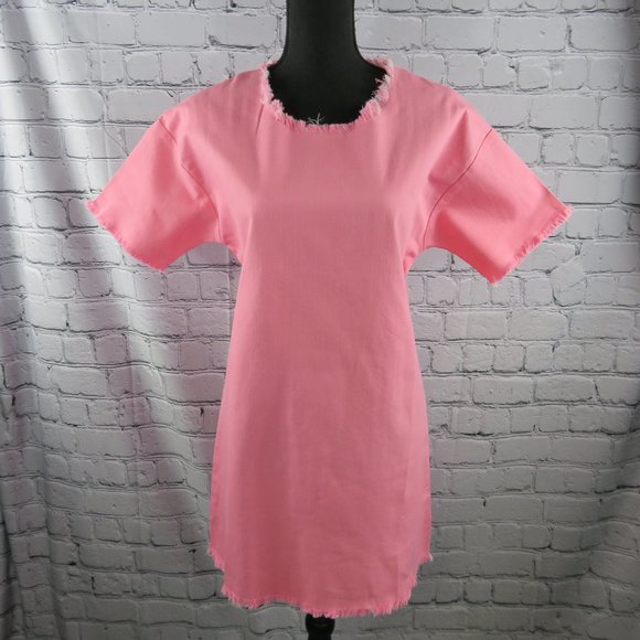 Women's Short Sleeve Straight Fit Dress - Picture 1 of 5